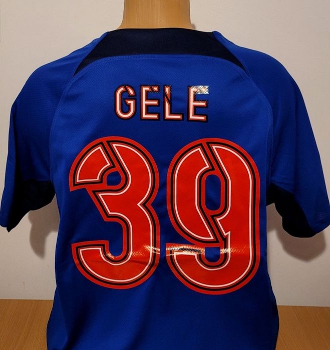 Tricou Gele Fcsb cu patch Superliga de colecție sau cadou etc