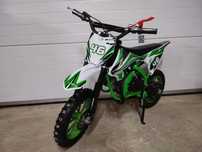 Cross pentru copii cu motor  de 49cc suport stabil din Germania