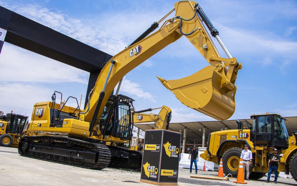 Гусеничный экскаватор CAT 333 ковш 2.0 м3