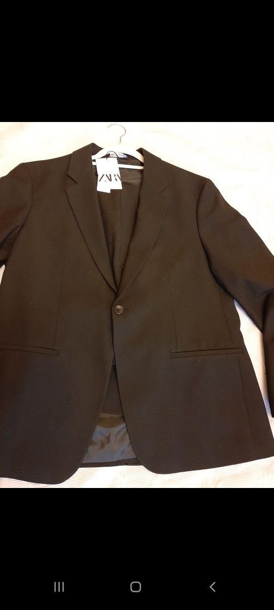 Costum Zara slim fit,cu un nasture,premium,52,model Dsquared