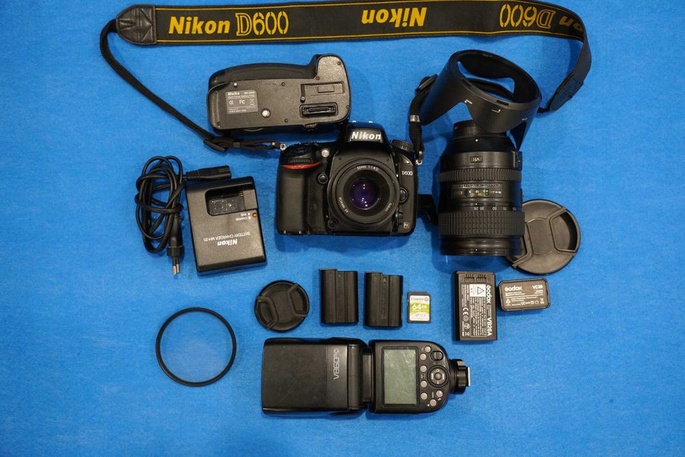Фотоаппарат  Nikon D600 Никон д600 комплект