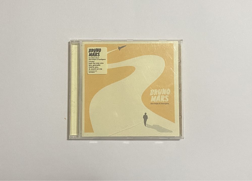 Bruno Mars - Doo Wops & Hooligans (CD Album)