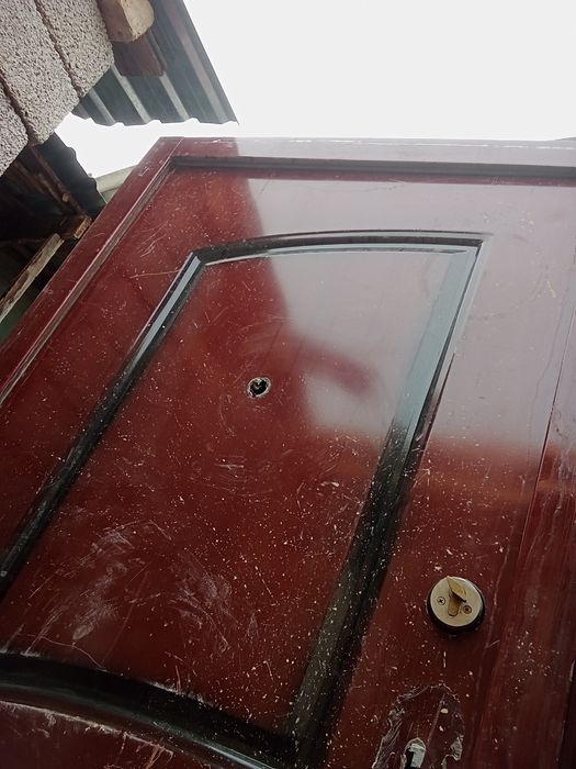 Temir eshik yaxshisi