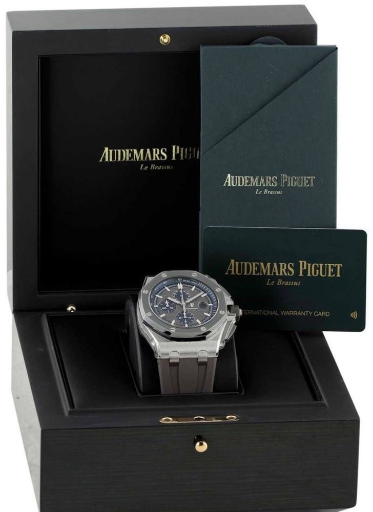 Часовник Audemars Piguet Royal Oak Offshore 44 Titanium
