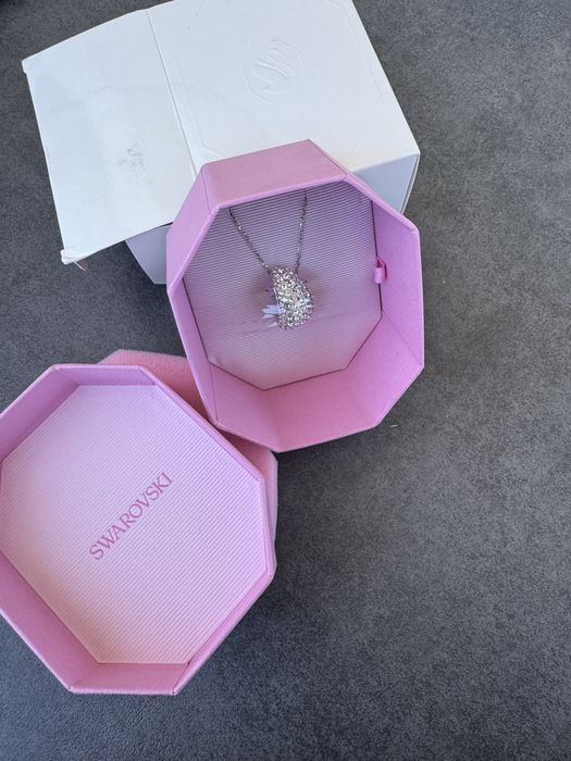 Bijuteri Swarovski noi