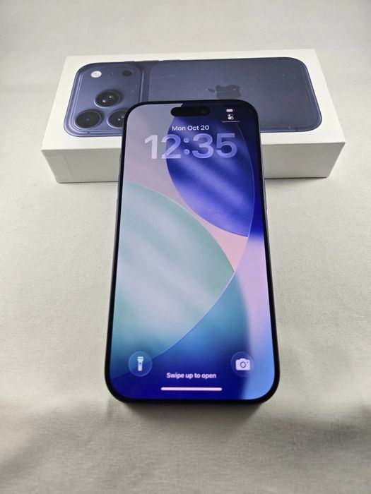 iPhone 17 pro Deep blue 256 gb