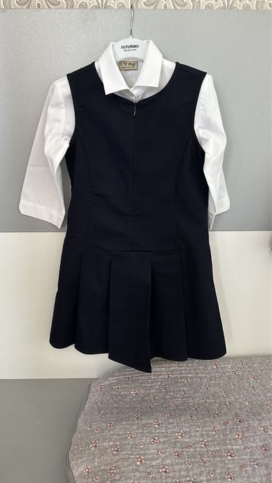 Продам школьные вещи в хорошем состоянии для девочки