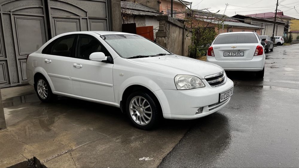 Lacetti 1.8 mexanika 2010 yil Zor