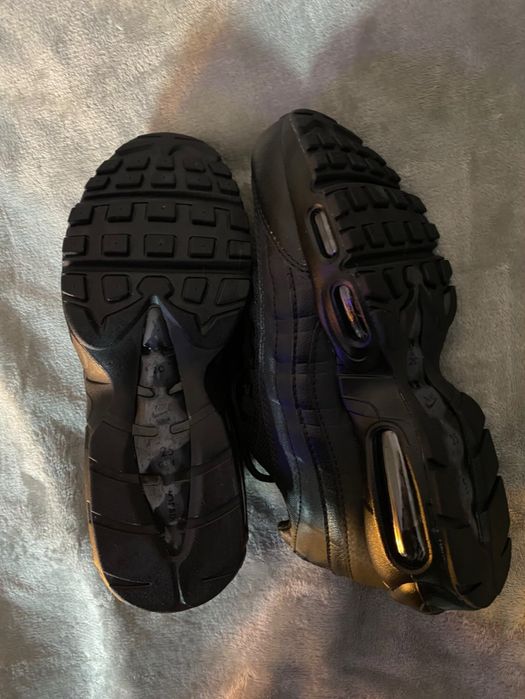 Nike Air Max 95 Essential Black 40 номер