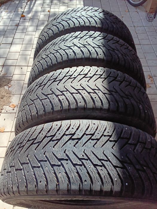 Продам резину 265/65/17