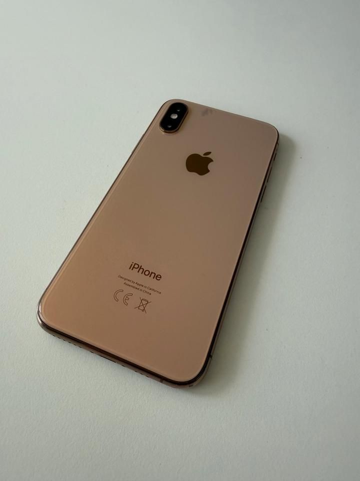 IPhone xs gold 100% батерия!