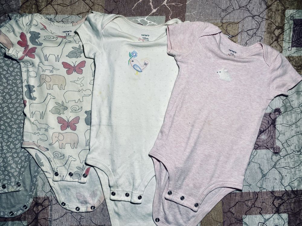 Carters.Пять(боди)слиперы из Европы. Размер 12-18. Цена за все!
