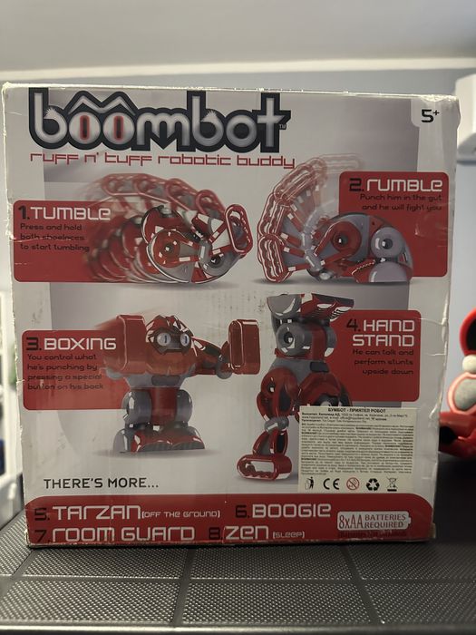 Интерактивен робот boombot с кутия