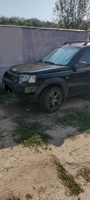 Vând autoturism Land ROVER 2006