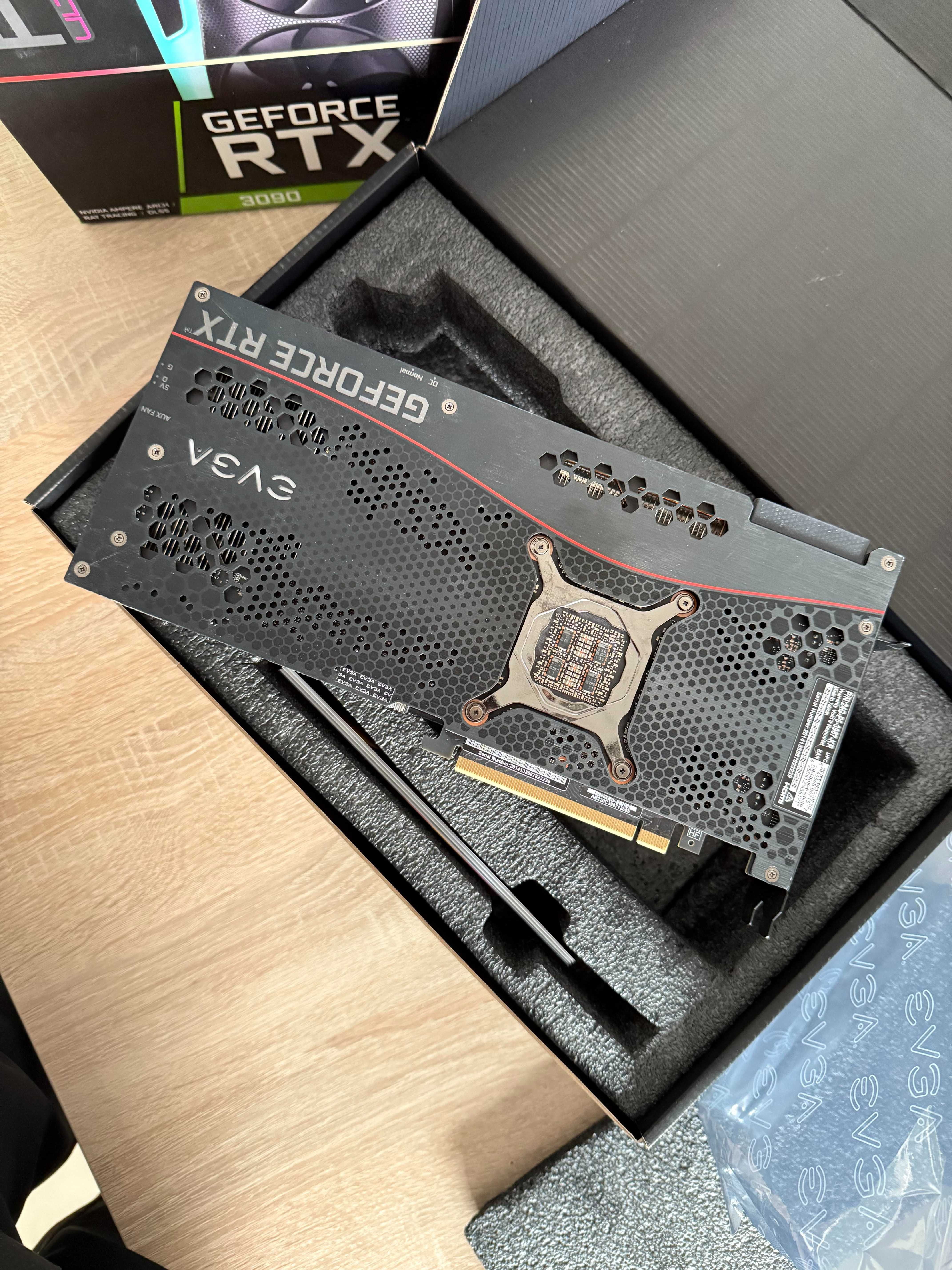 EVGA GeForce RTX 3090 FTW3 ultra gaming