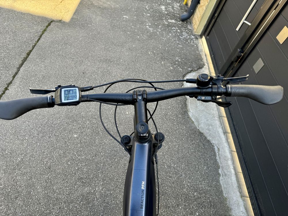 Bicicletă electrică CUBE Reaction Pro