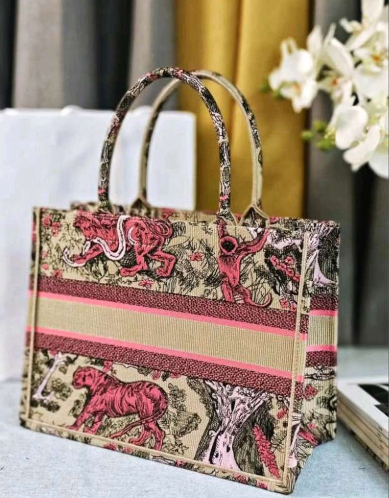Geanta Dior din textil pe comanda