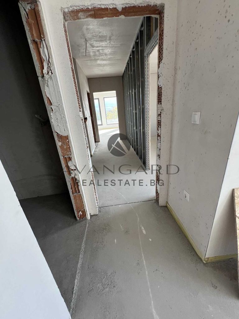 Продава се Тристаен апартамент в Пловдив, Беломорски - 106 кв.м за 1597 €/кв.м - Снимка #10