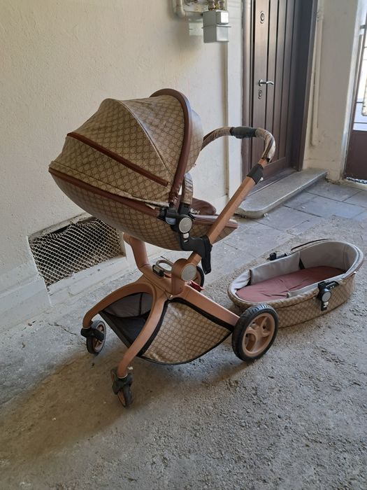 Vând căruțul hot mom preț accesibil