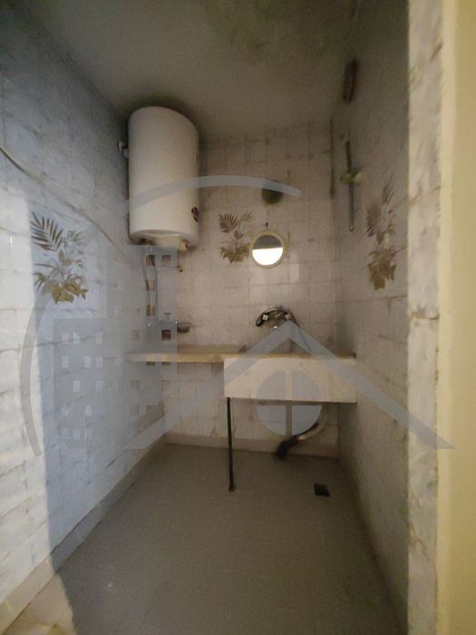 Продава се Тристаен апартамент в Варна, Кайсиева градина - 86 кв.м за 1511 €/кв.м - Снимка #11