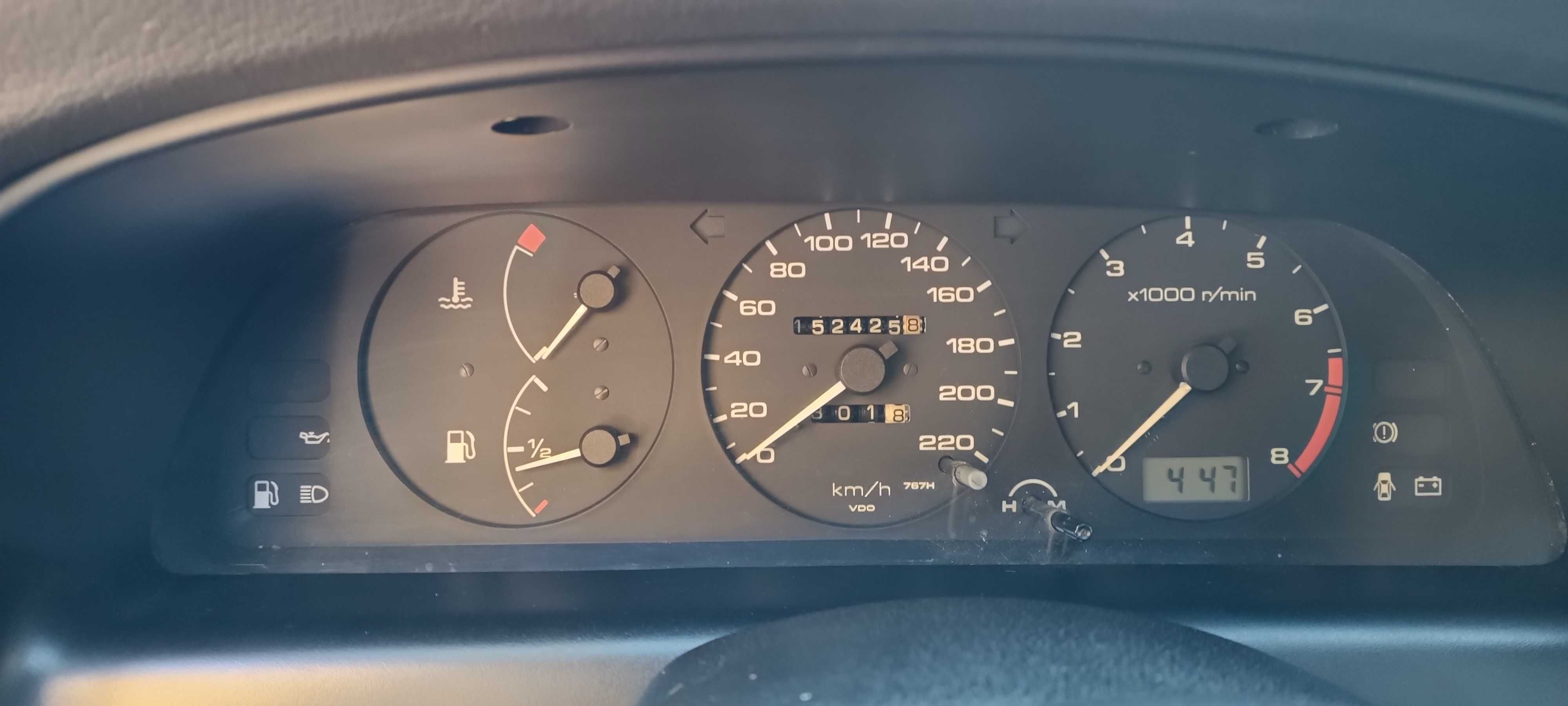 Продава се: Nissan Primera 1.6 SLX