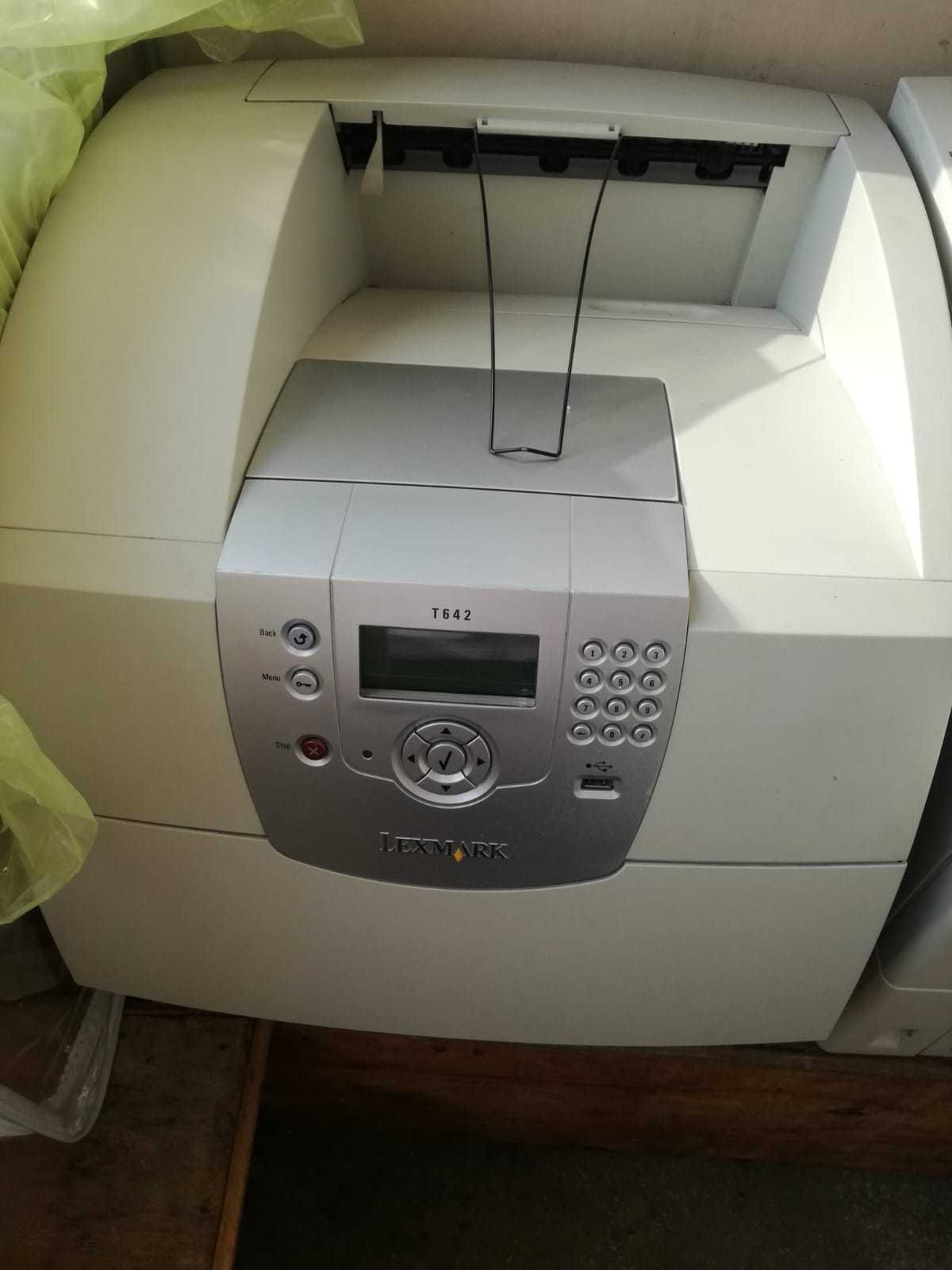 imprimanta LEXMARK T642