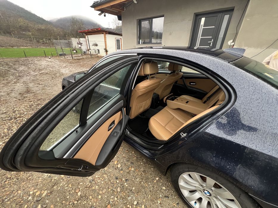 Vand BMW 520 D din 2009