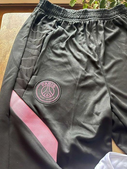 Trening/Compleu PSG Jordan/Nike - verificare colet