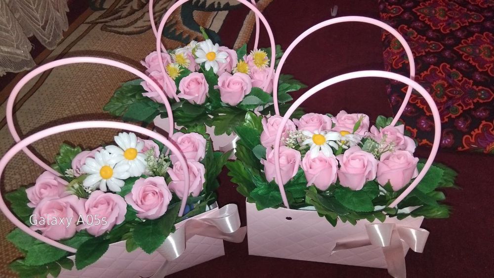 Sunʼiy yasalgan  (buket va manzarali gullar) arzon narxlarda