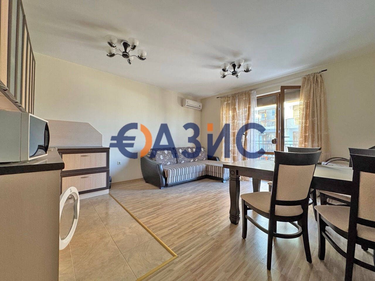 Продава се Тристаен апартамент в с. Равда, Област Бургас - 85 кв.м за 1365 €/кв.м - Снимка #2
