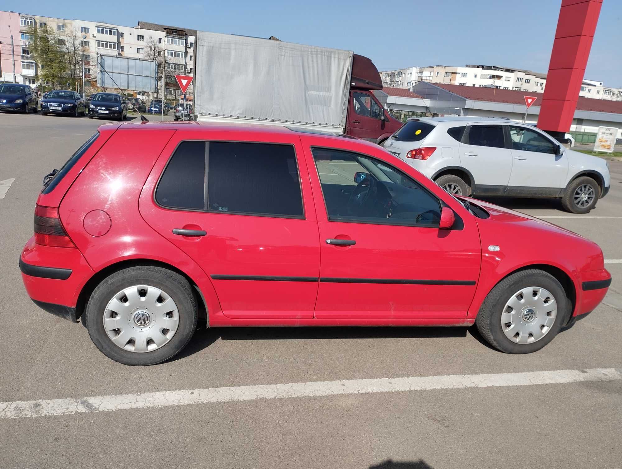 Vând urgent! Golf IV benzina