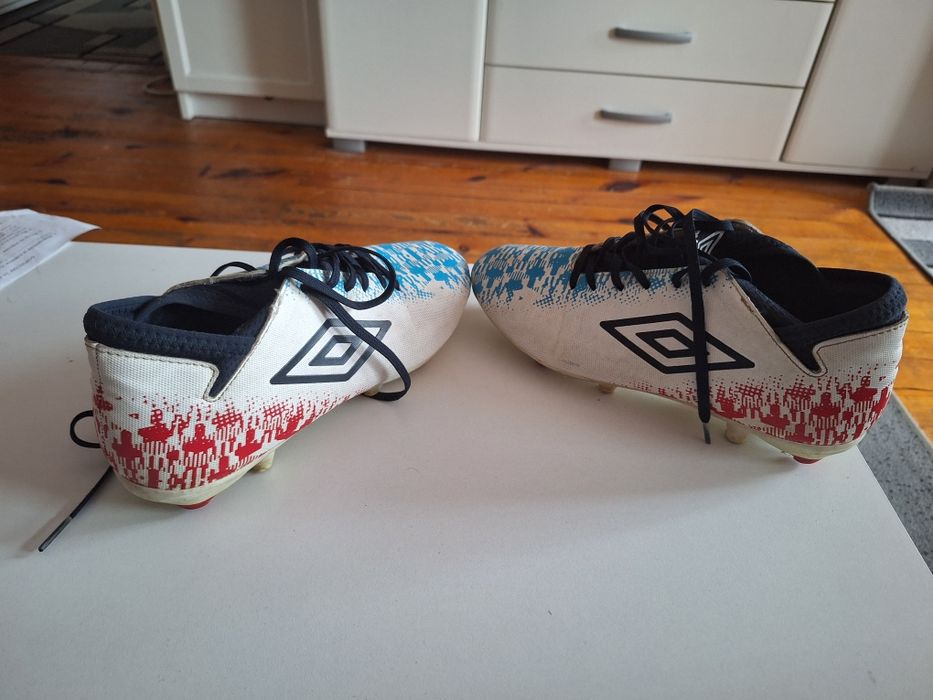 Футболни Бутонки Umbro