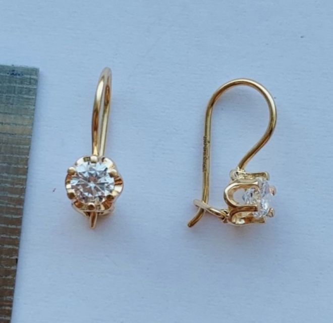 Детские сережки золотые