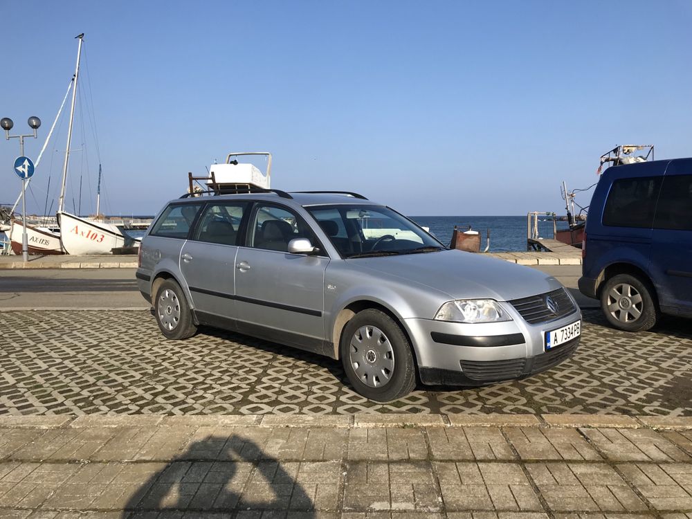 VW Passat  1,6, Комби