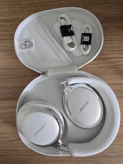 Bose QuietComfort Ultra 60th edition gen 1