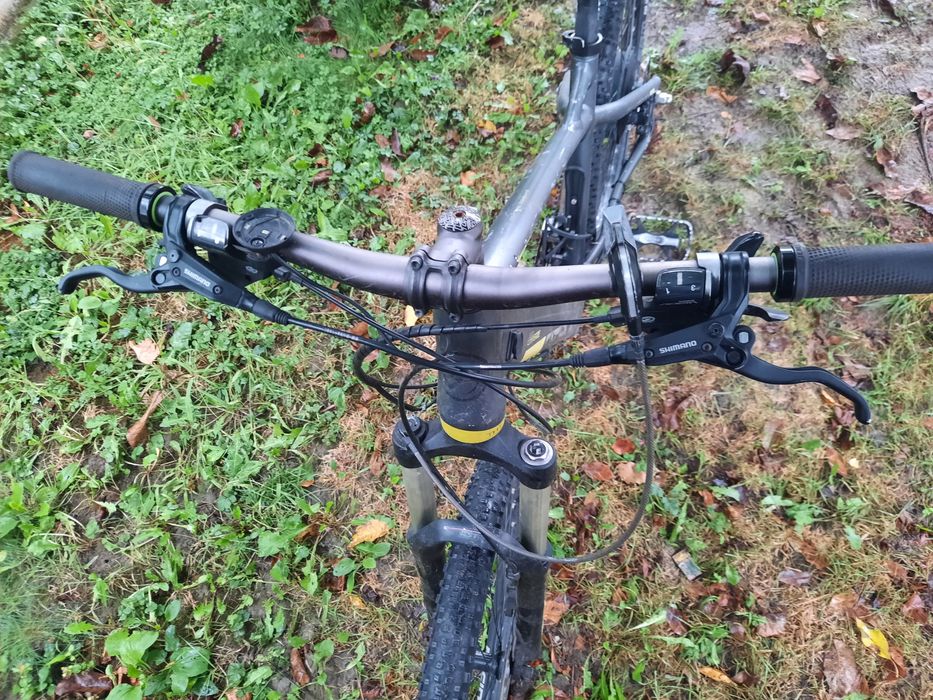 Bicicleta hybride GHOST