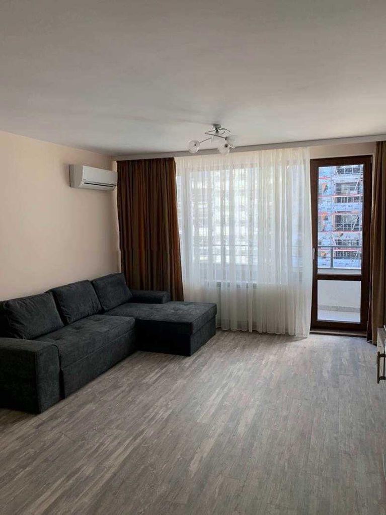 Дава се под наем Тристаен апартамент в София, Дианабад - 100 кв.м за 850 € - Снимка #1