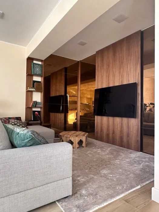 Продается новостройка, Гостиница Россия, 4/8/8  160м2 Ор ГОШТ