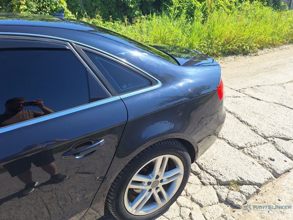 Aripa spate stanga AUDI A4 IV 8K2, B8 Sedan / berlina  2011 - 2015
