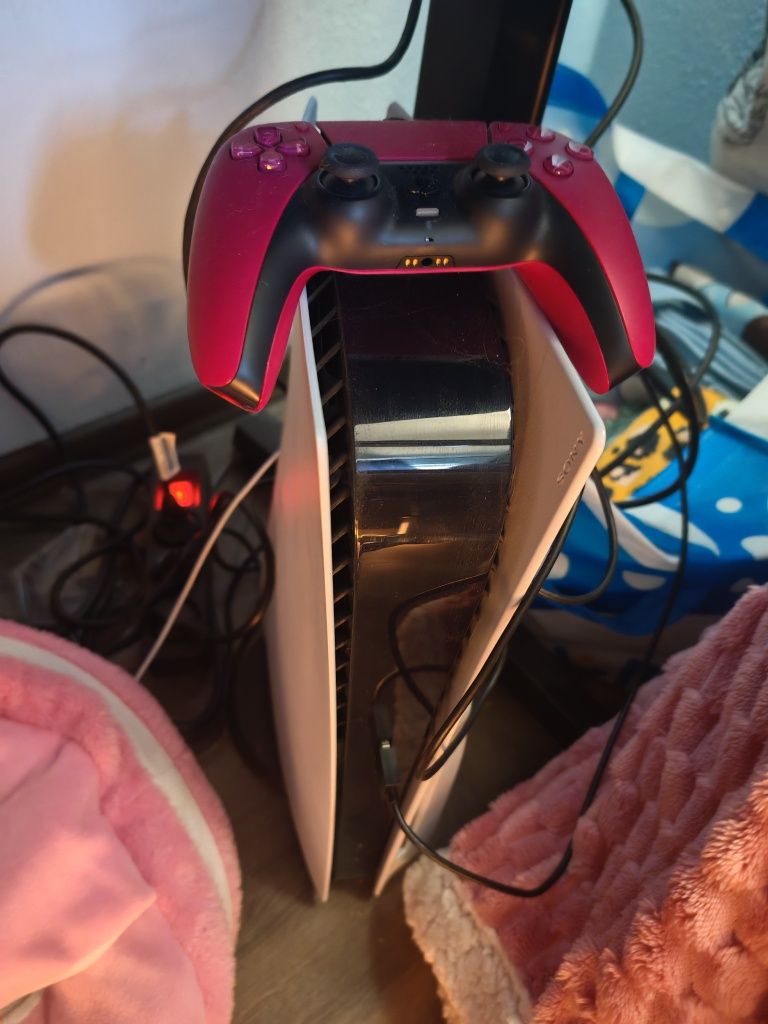 PS5 Disc + controller + няколко игри