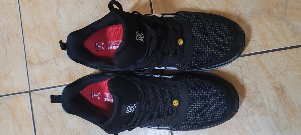 Работни обувки с бумбе