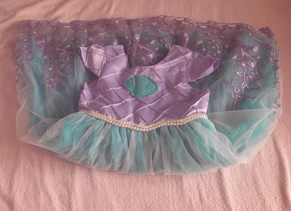 Рокля Ариел 140 см.