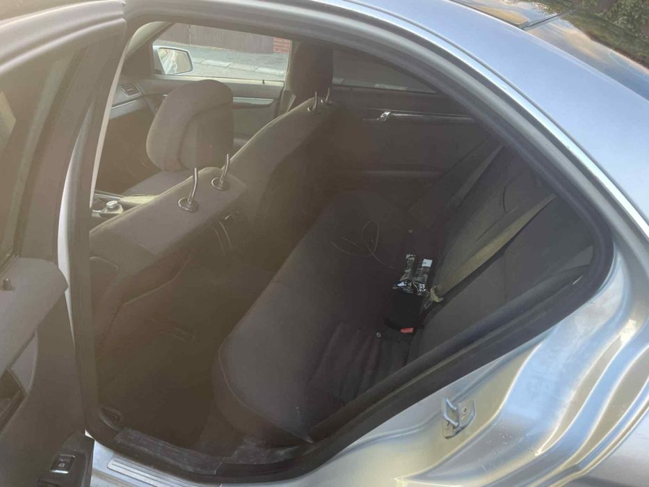 Mercedes Benz c200