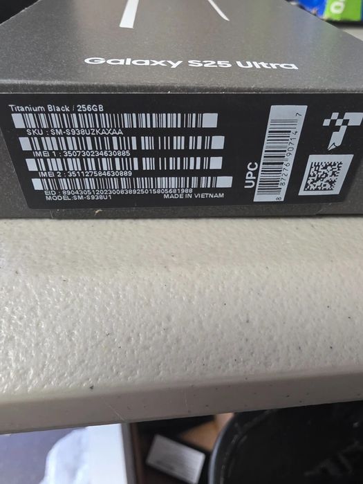 Продаються 2 Samsung S25 Ultra доставкой из США 1TB и 256GB
