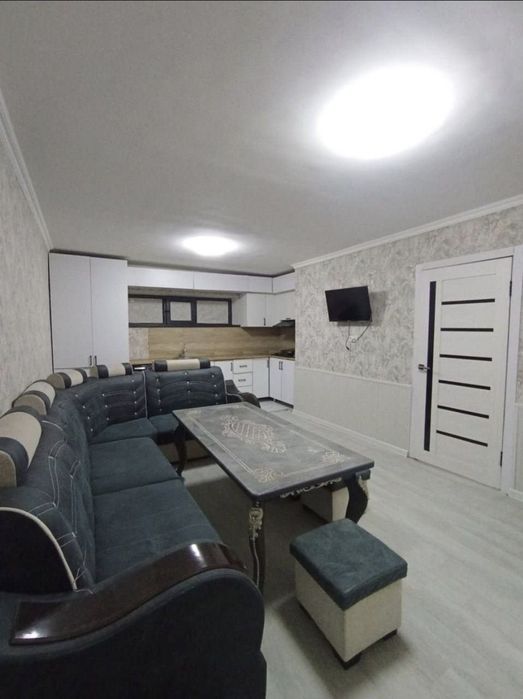 Срочно сотилади 3 хона, -1 этаж  соколний этаж  57м²