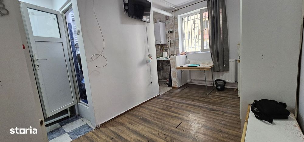 Garsoniera cu centrala proprie - cf 3 - Metrou Mihai Bravu