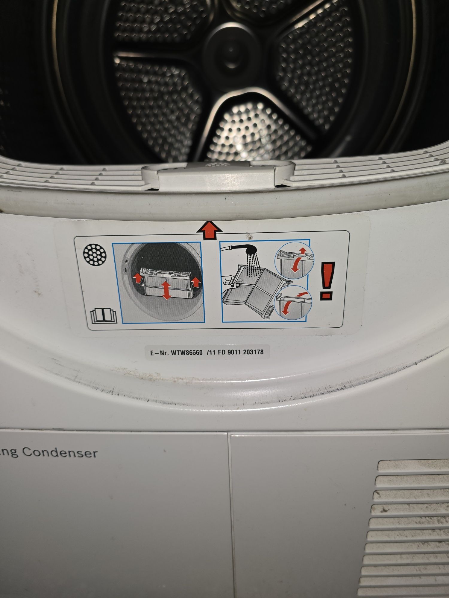 Сушилня  BOSCH WTW86560
