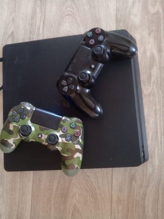 Даю playstation 4 slim в аренду