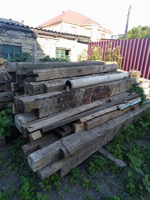 Продам дом из бруса 130 размер 4*4