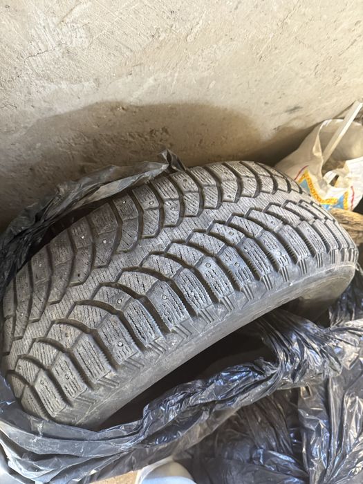 зимние шины blizzak 165/65R17